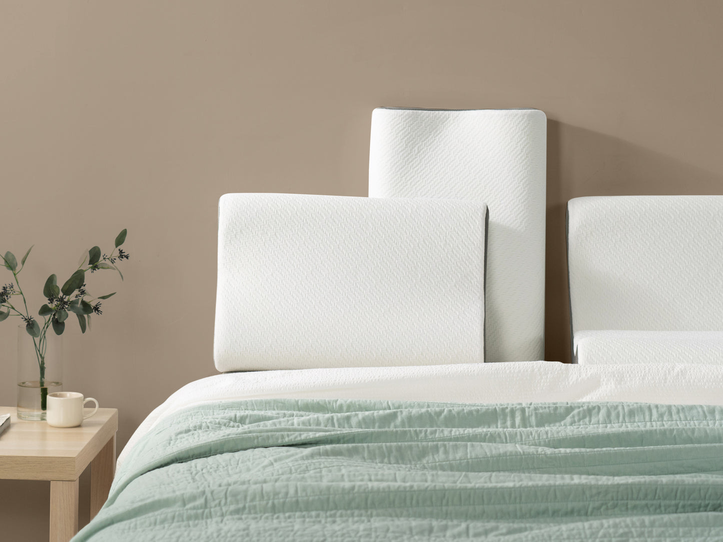 'Cool Series' Green Tea Memory Foam Contour Pillow - Hard Firm