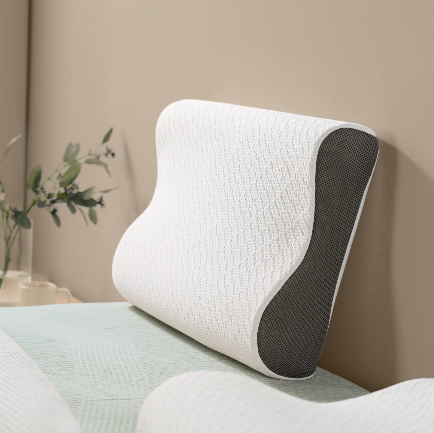'Cool Series' Green Tea Memory Foam Contour Pillow - Hard Firm