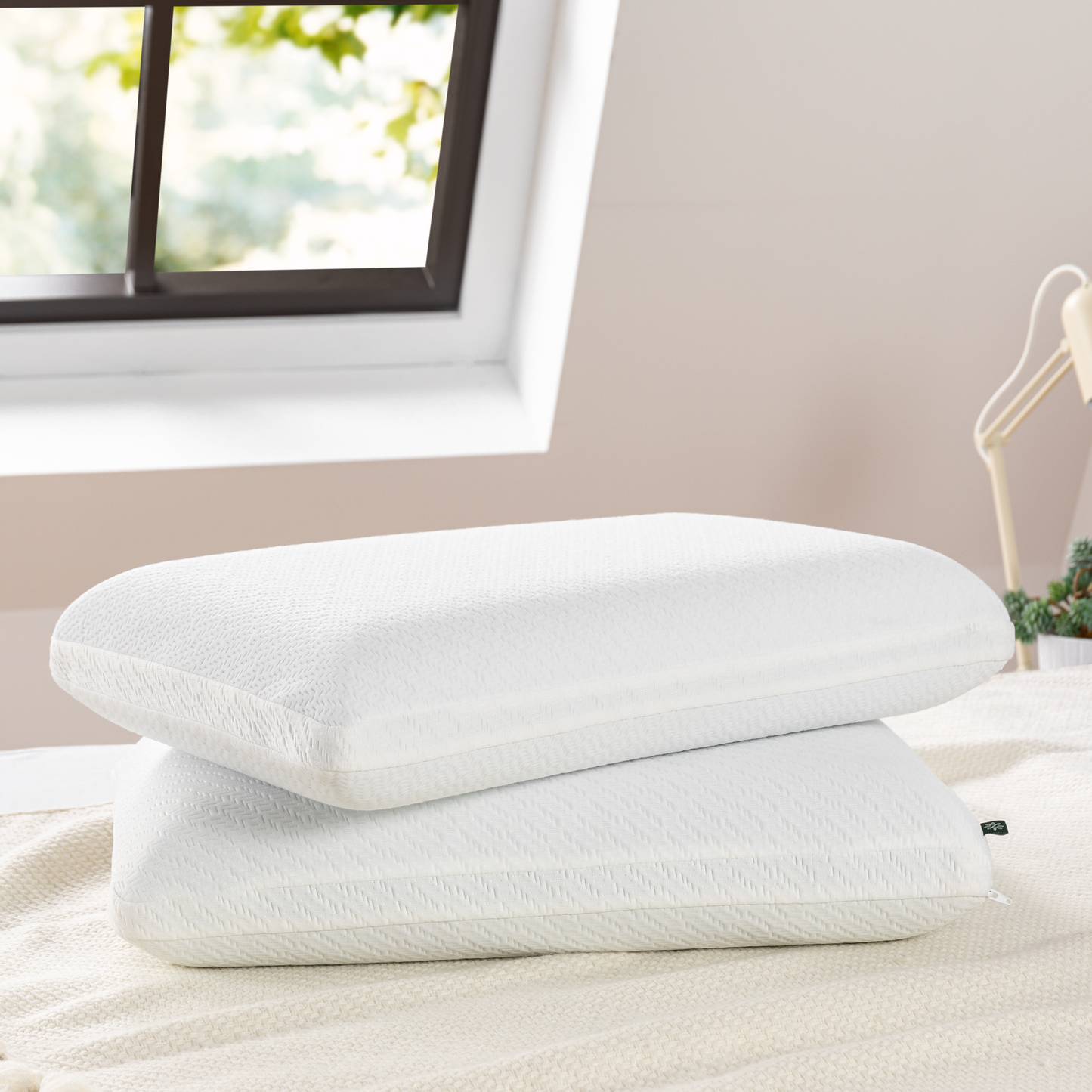 'Cool Series' Cool Gel Memory Foam Traditional Pillow (Without Air Holes) - XtraFirm