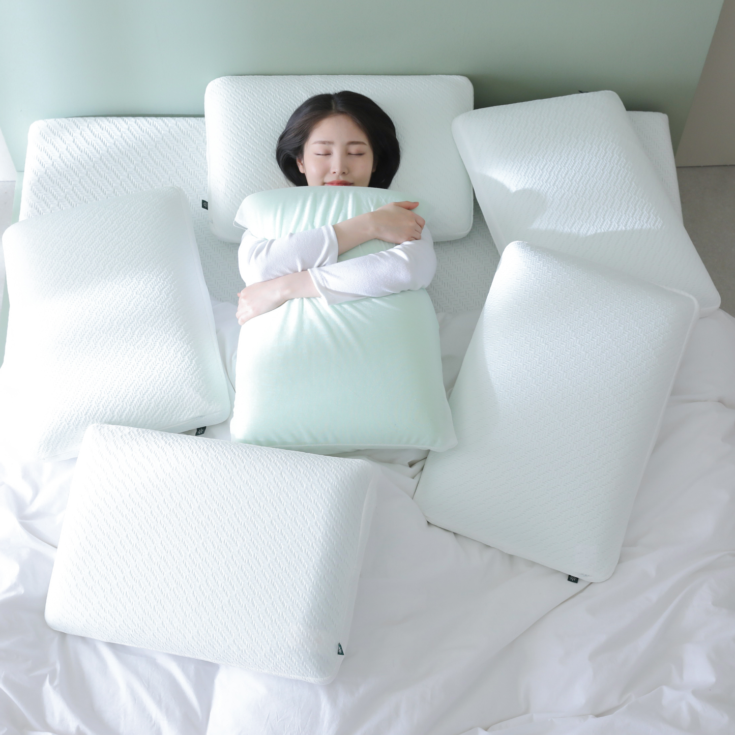 'Cool Series' Green Tea Memory Foam Traditional Pillow (Without Air Holes) - Medium Firm