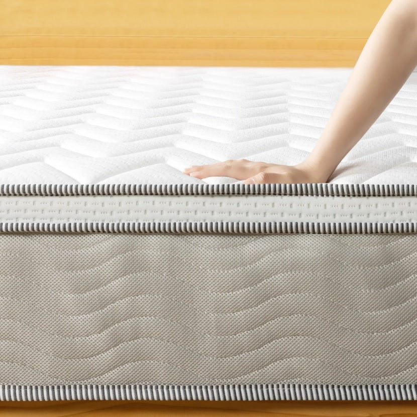 Tilam UltraCool Series Therapeutic iCoil 2.0 Natural Latex Hybrid Euro Top Mattress 10"
