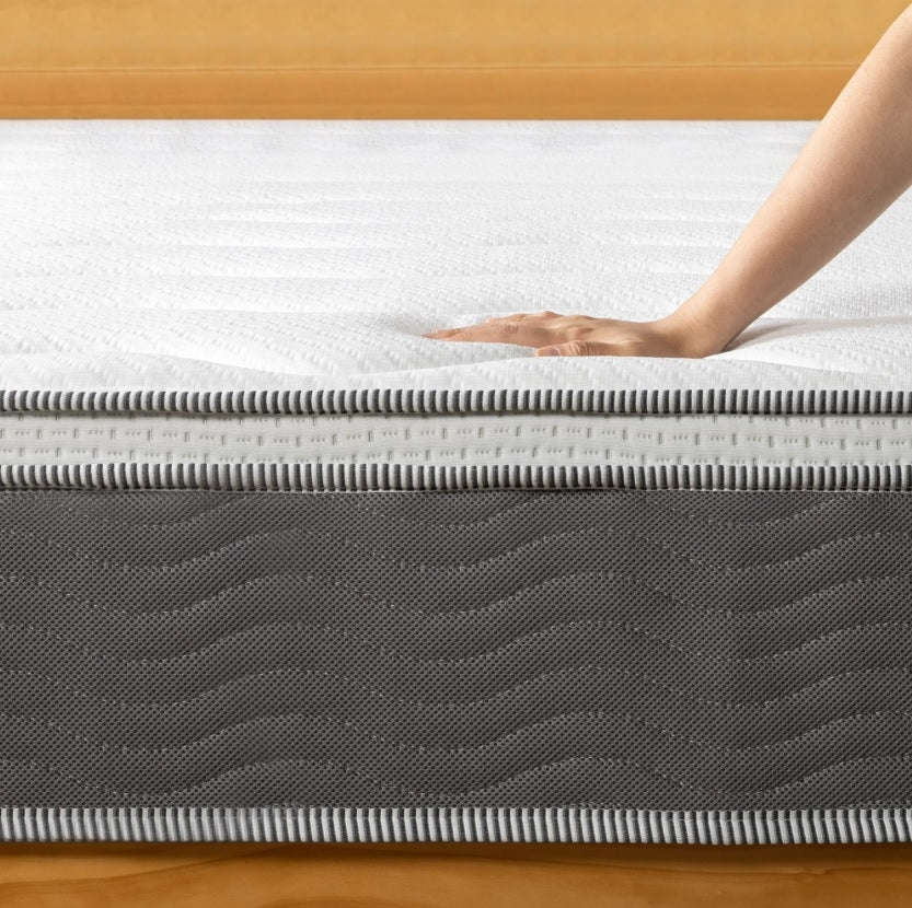 Tilam UltraCool Series Therapeutic iCoil 2.0 Natural Latex & Memory Foam Hybrid Euro Top Mattress 10"