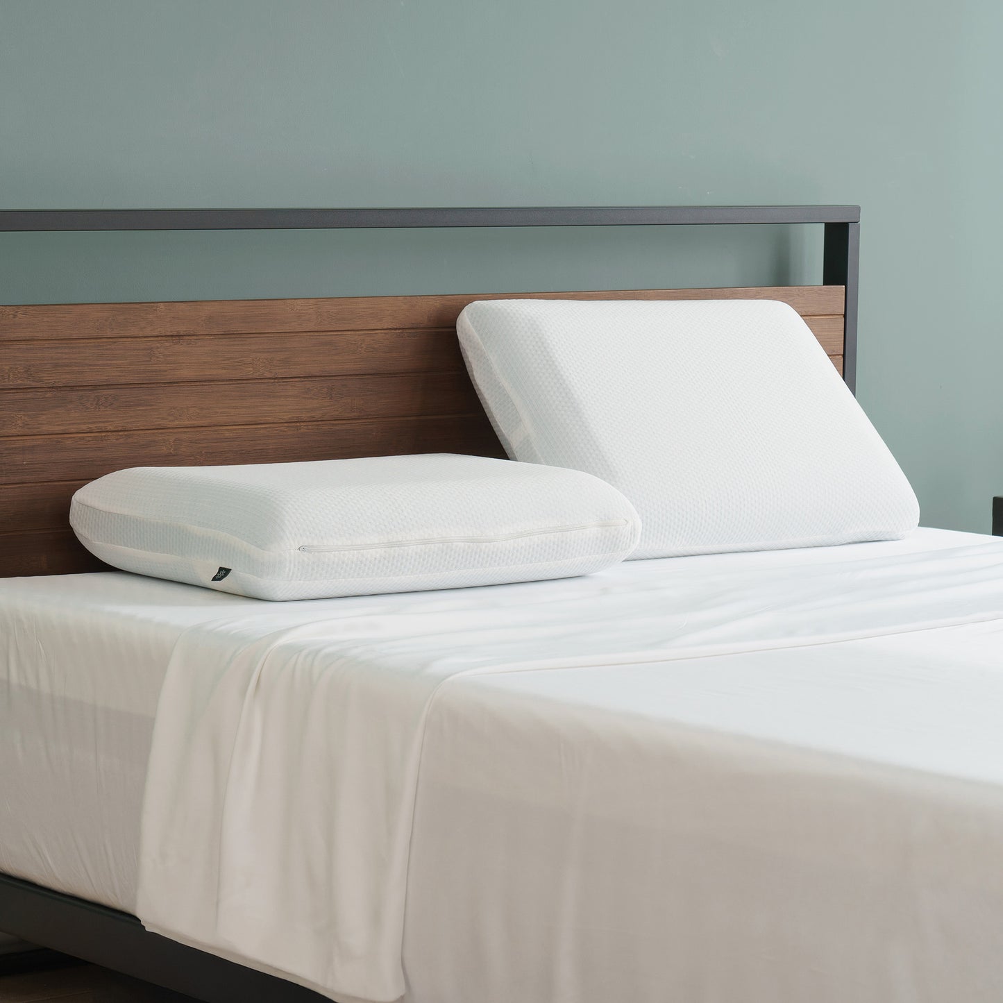 Cool Series Memory Foam Pillow With Cool Gel Infused